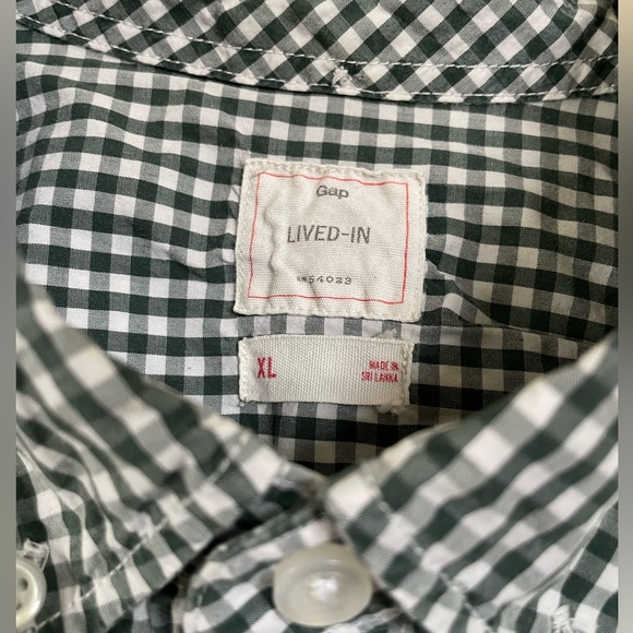 Gap Lived In Button Down - Picture 2 of 4